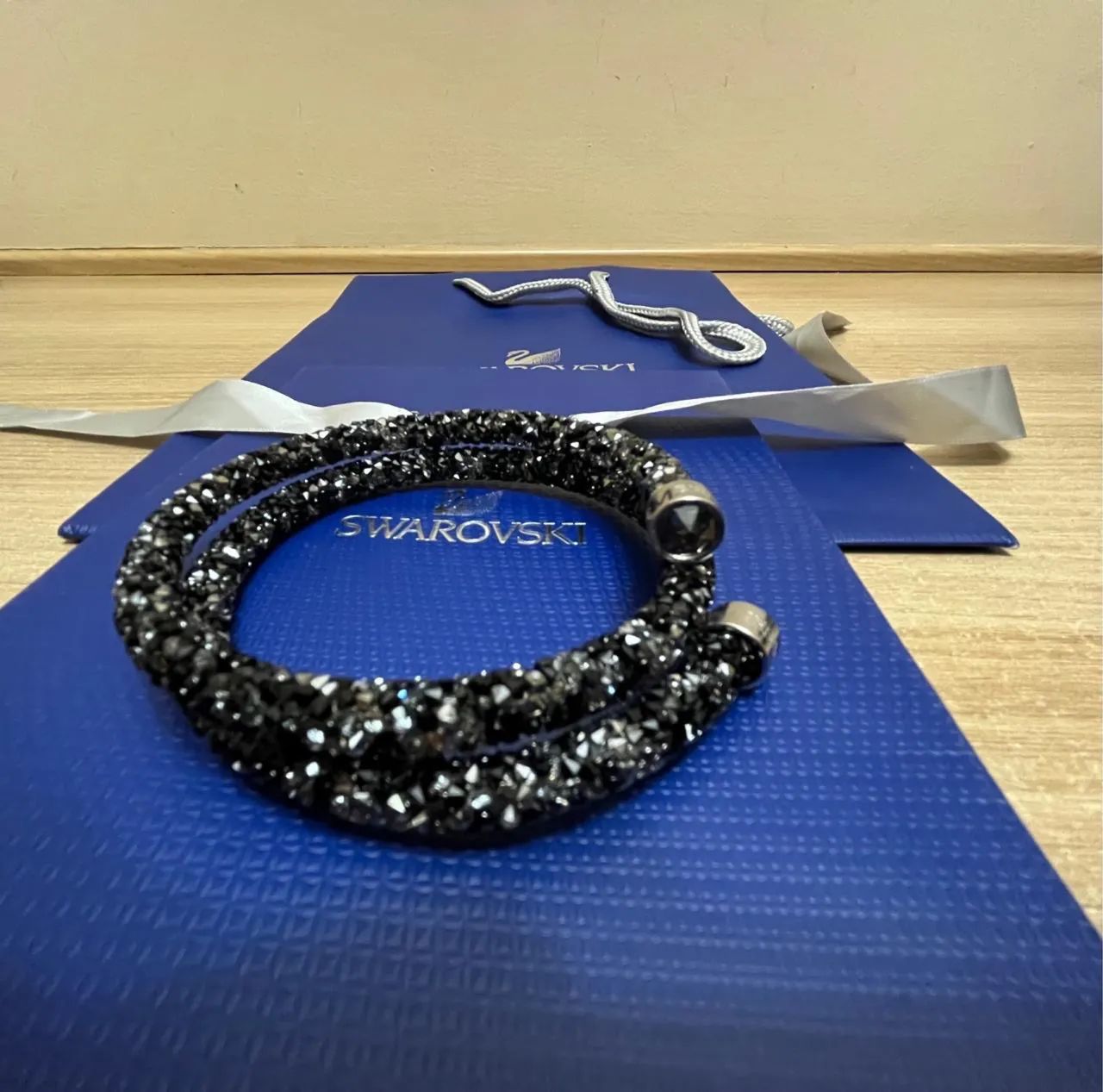 pulseira maleáve Swarovski 