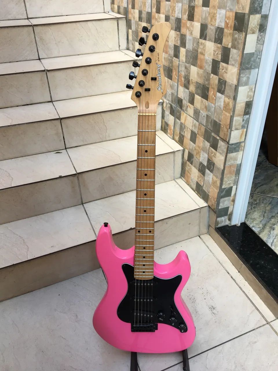 Guitarra striberg sts 100