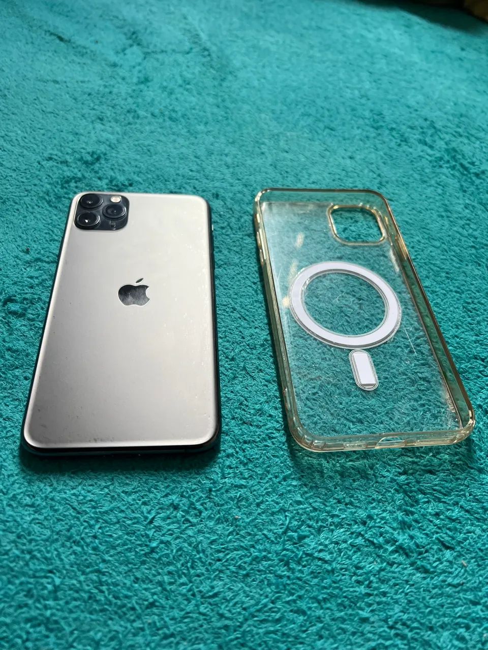 iPhone 11 Pro Max 64gb  - Foto 2