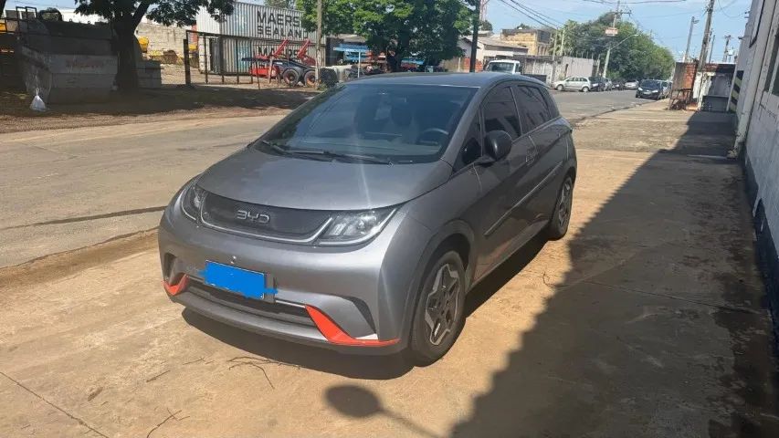 BYD Dolphin EV (Elétrico) 2026