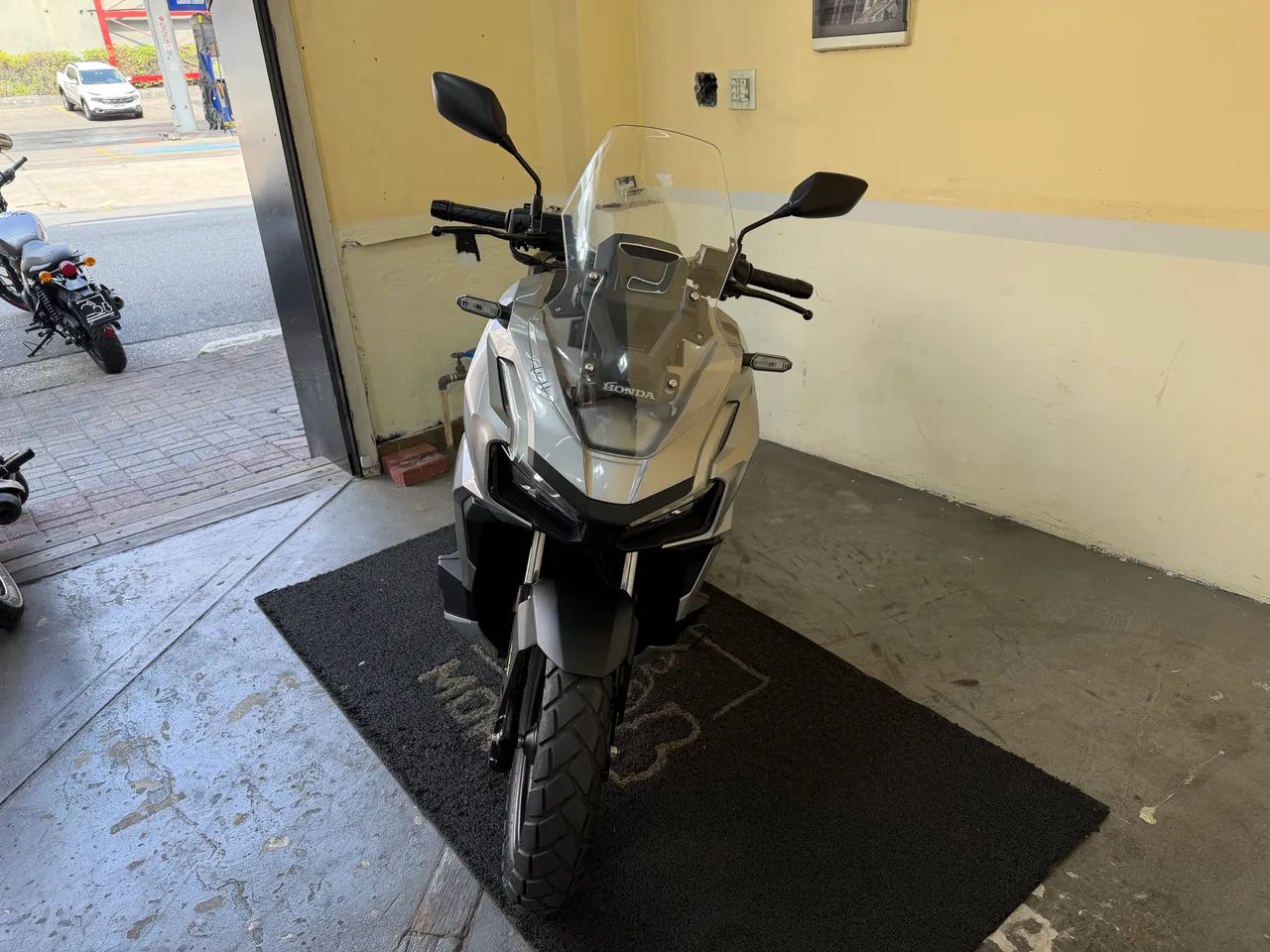 Honda ADV 160  - Foto 2