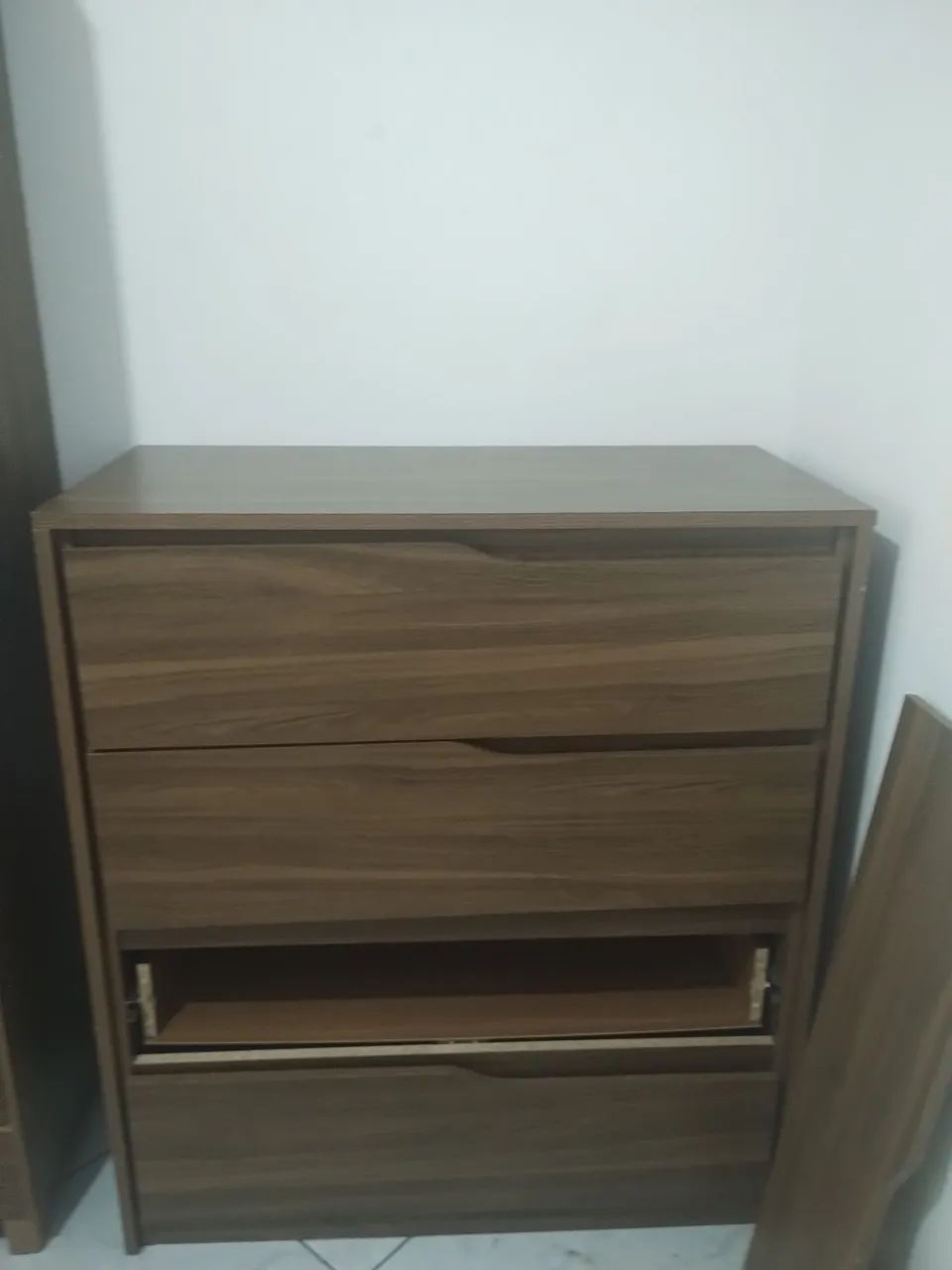 Uma cômoda 