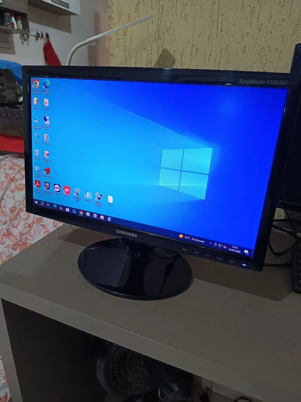 Monitor Samsung de 19 polegadas 