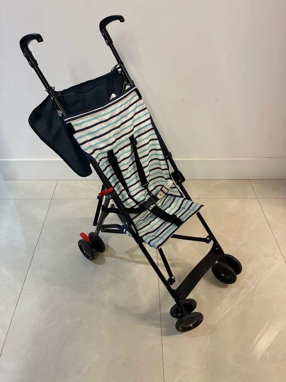 Carrinho de bebê guarda chuva Navy Azul Multikids  - Foto 3