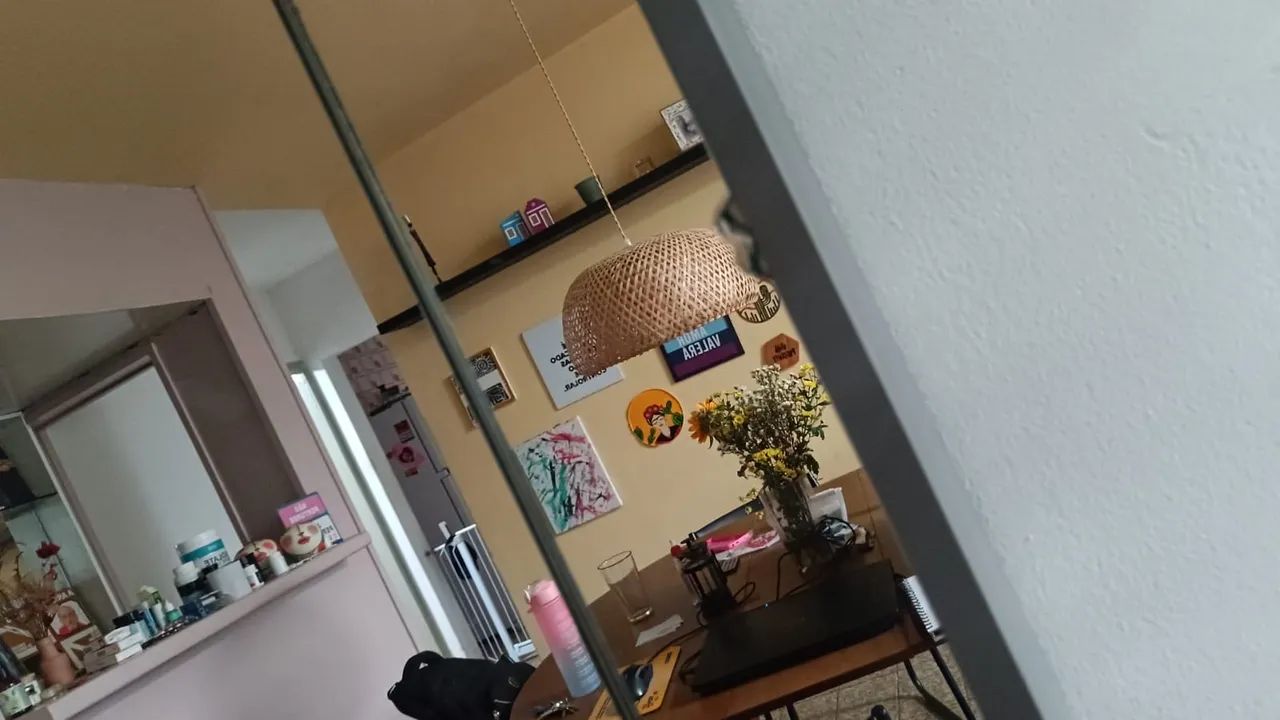 Vendo buffet planejado com cristaleira - Foto 2