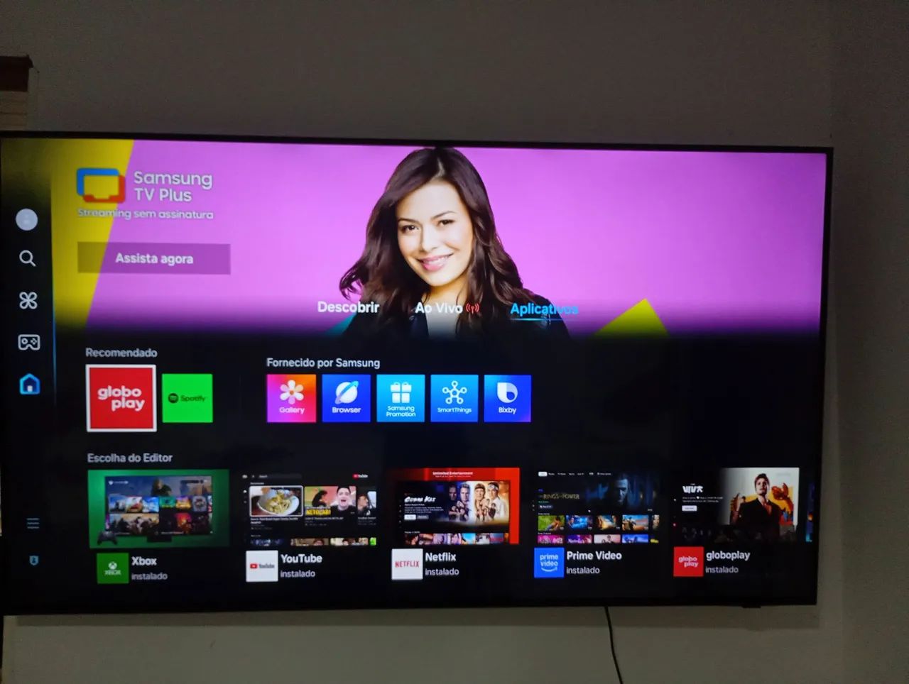 Tv smartv 55 polegadas Samsung sem nem arranhão tudo pegando tudo normalmente 