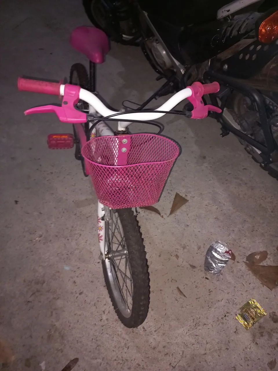 Bicicleta infantil de menina - Foto 2