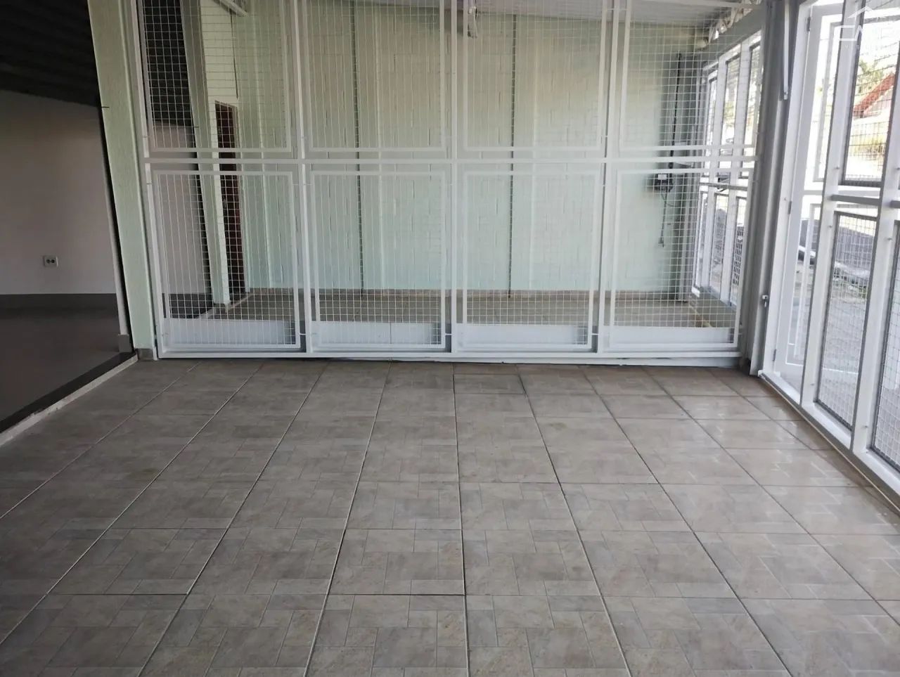 Ponto comercial e casa com 3 dormitórios Piracicamirim Piracicaba/SP. - Foto 2