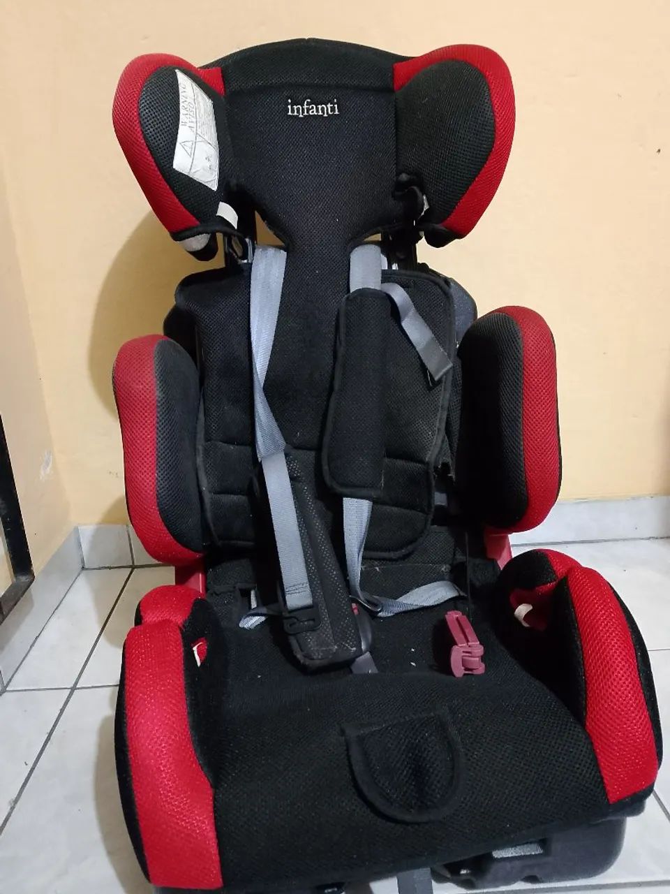 Cadeirinha para carro Infantil Reclinável - Bom estado