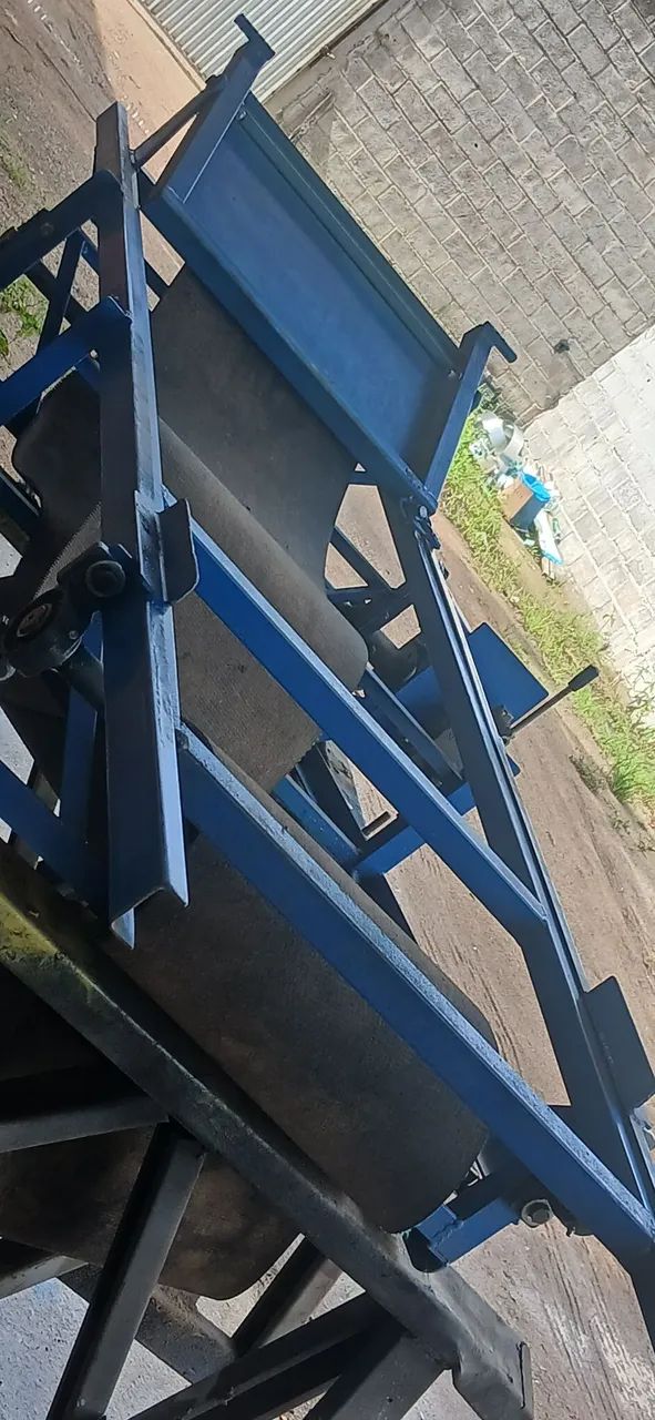 ELEVADOR PARA CARREGAR CAFÉ 