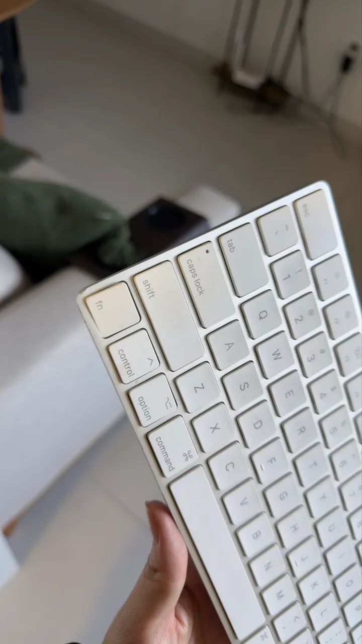 Teclado Apple Magic Keyboard ? modelo A1644 - Foto 2