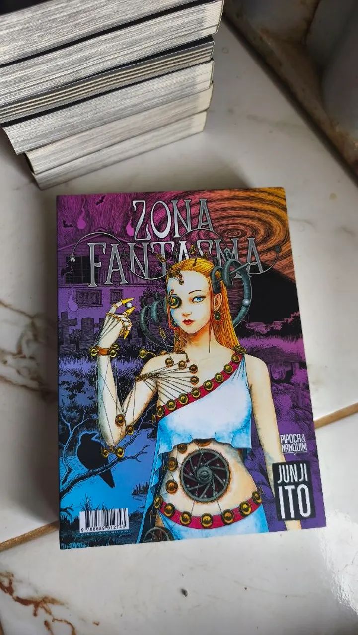 Mangás e livros bem conservados - Foto 2