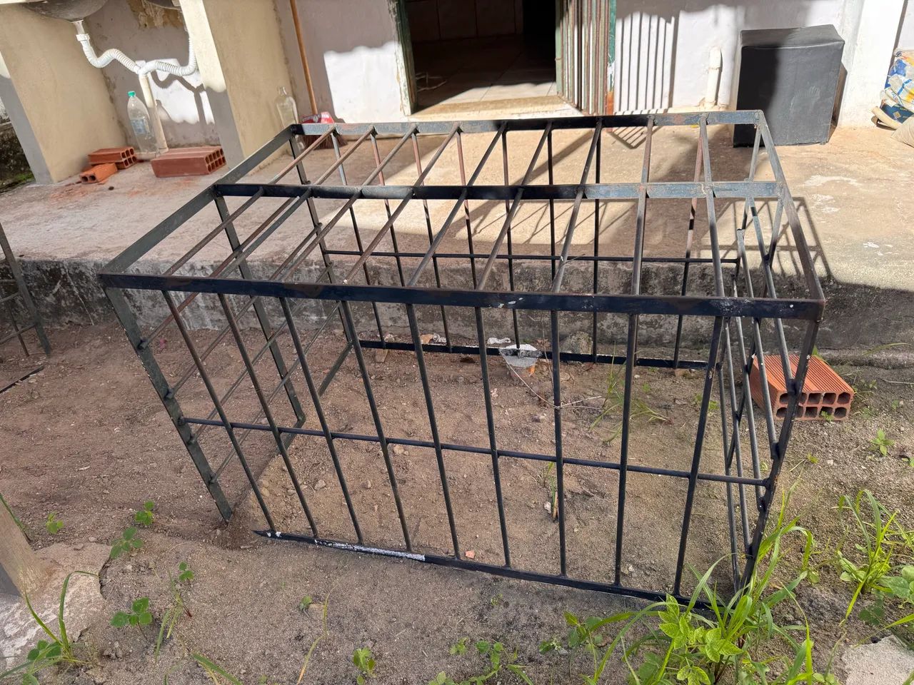 Grade de proteção motor de ar condicionado 