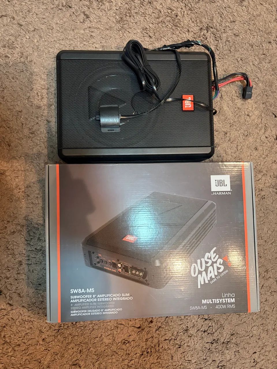 Subwoofer JBL 8?