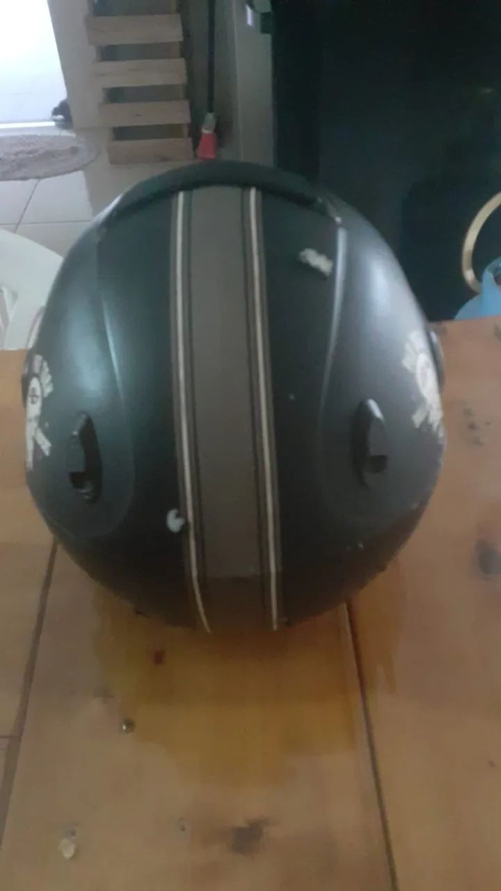 Capacete Pro tork (Bom estado) - Foto 2