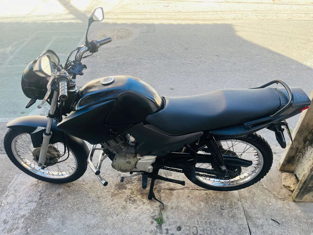 FACTOR YBR 125 K / 2011