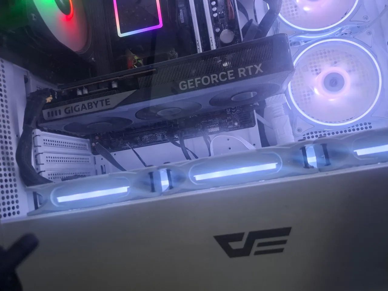 RTX 5060 Gigabyte Eagle Triple Fan - Foto 3