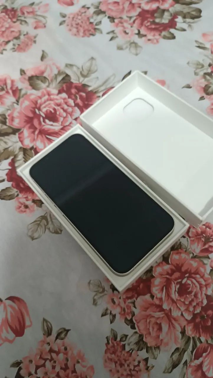 iPhone 13 -   Branco - 128gb - Foto 2