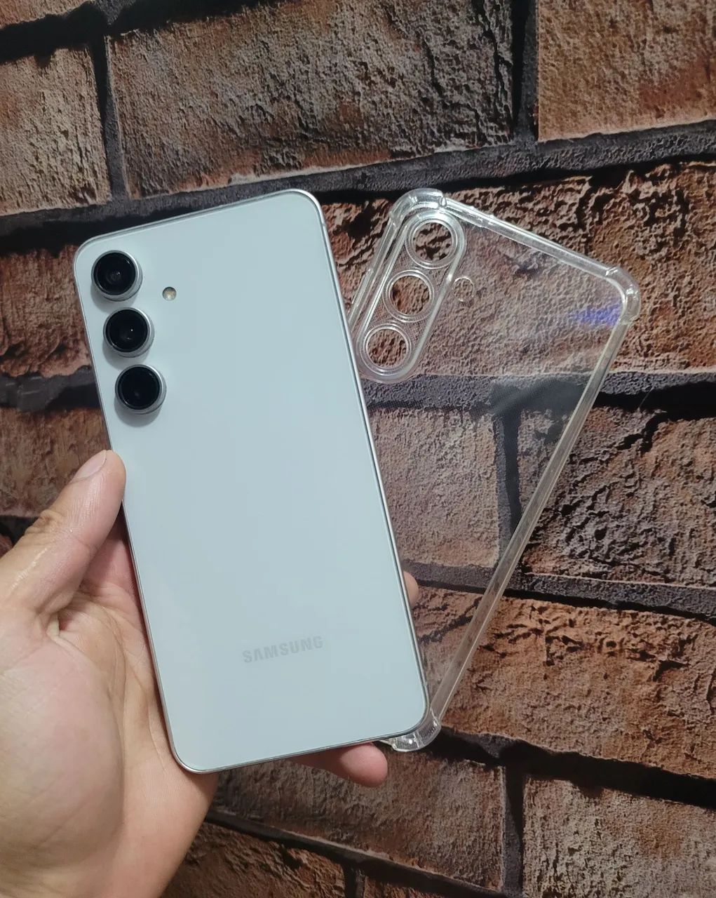 SAMSUNG S24 FE BRANCO IMPECÁVEL 