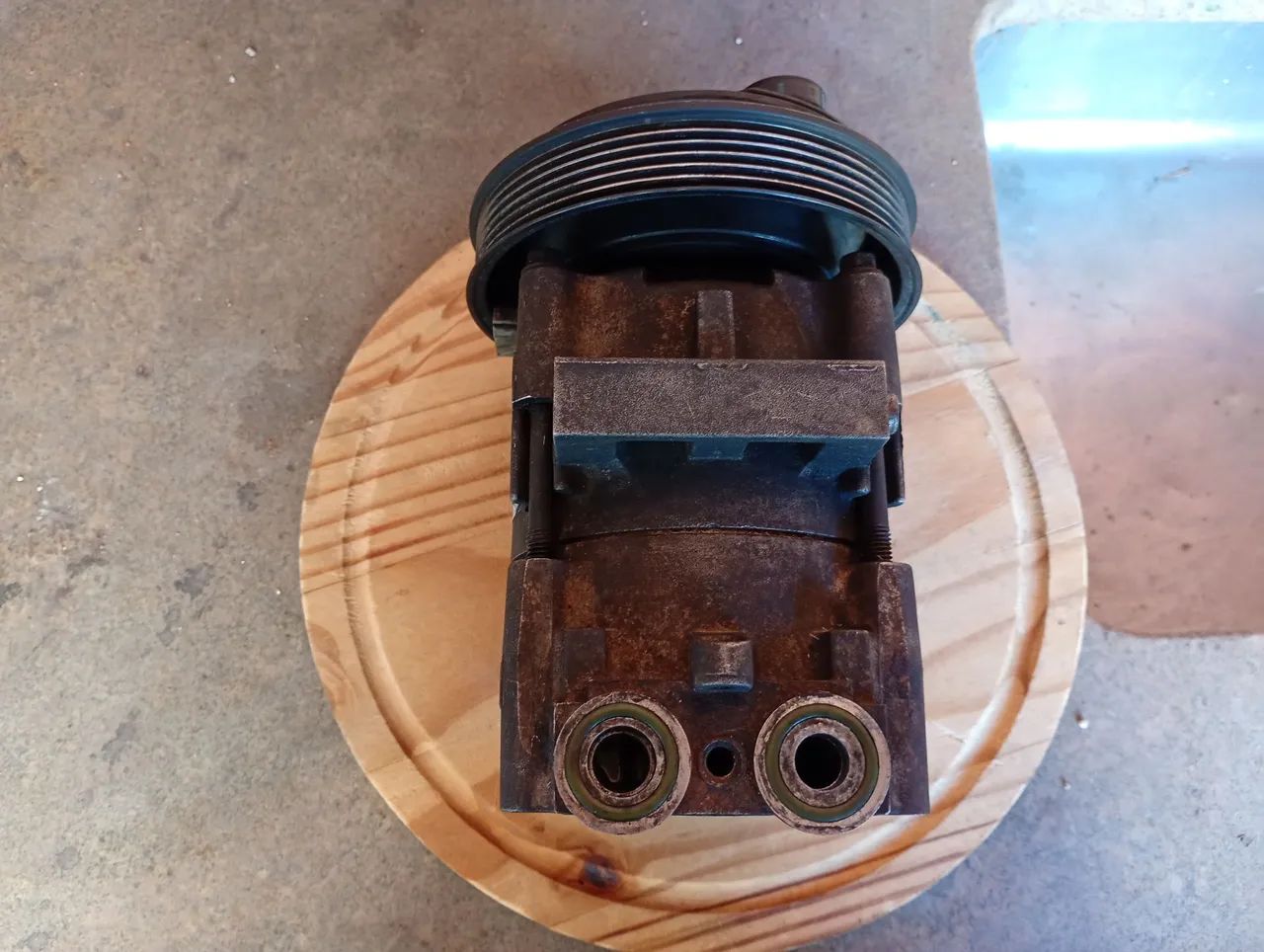 Compressor de ar condicionado  para carro - Foto 2