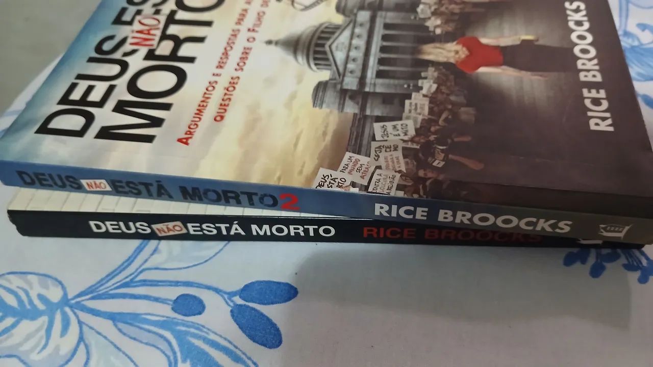 Deus não está morto 1 e 2  - Foto 3