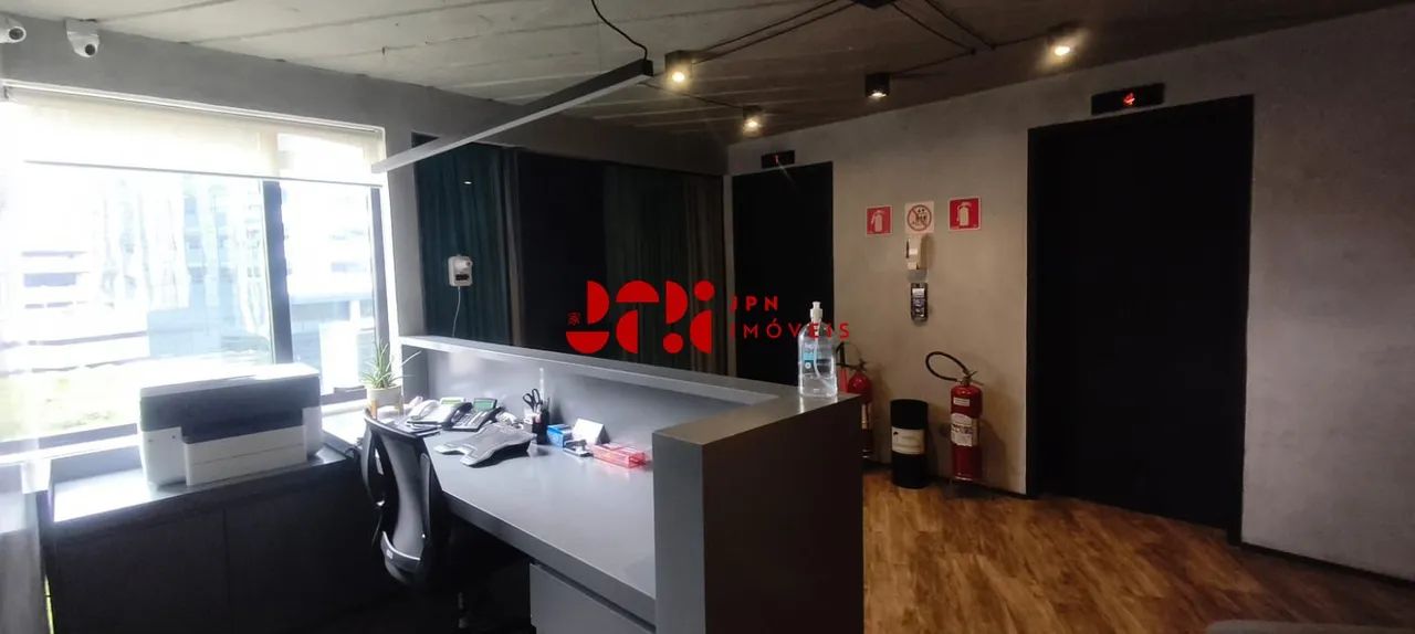 Sala comercial na Berrini - 244m², mobiliada, 04 banheiros, 05 vagas - Foto 4