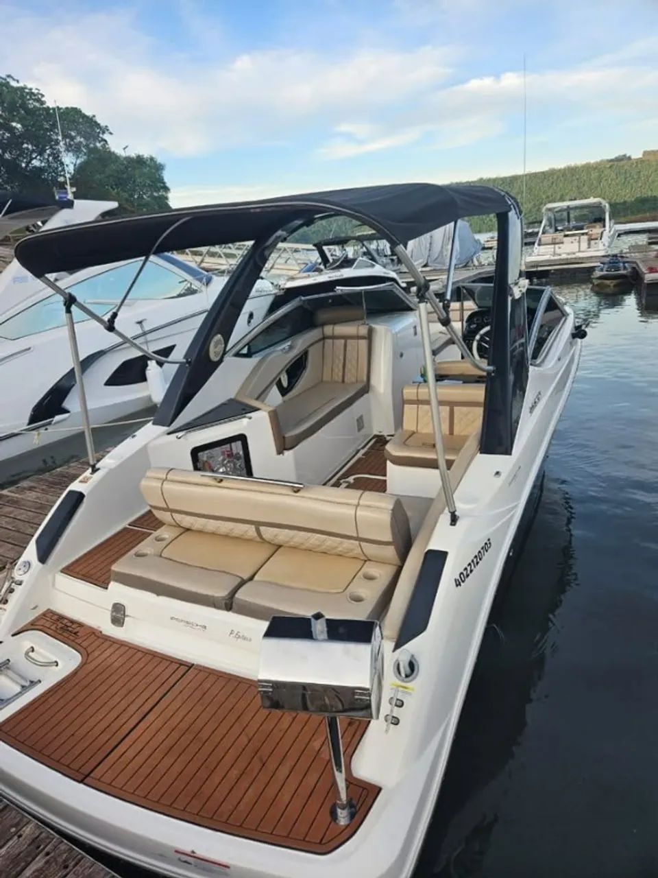 Lancha Focker 255 Gt