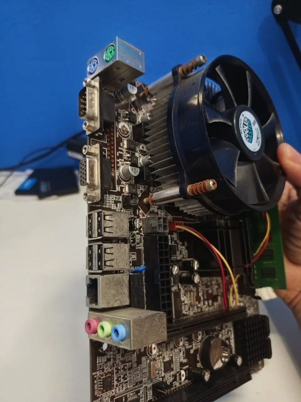 2 Placa Mãe G41 Socket 775 - Funcionando 100% - Acompanha CPU + RAM 4GB - Foto 3