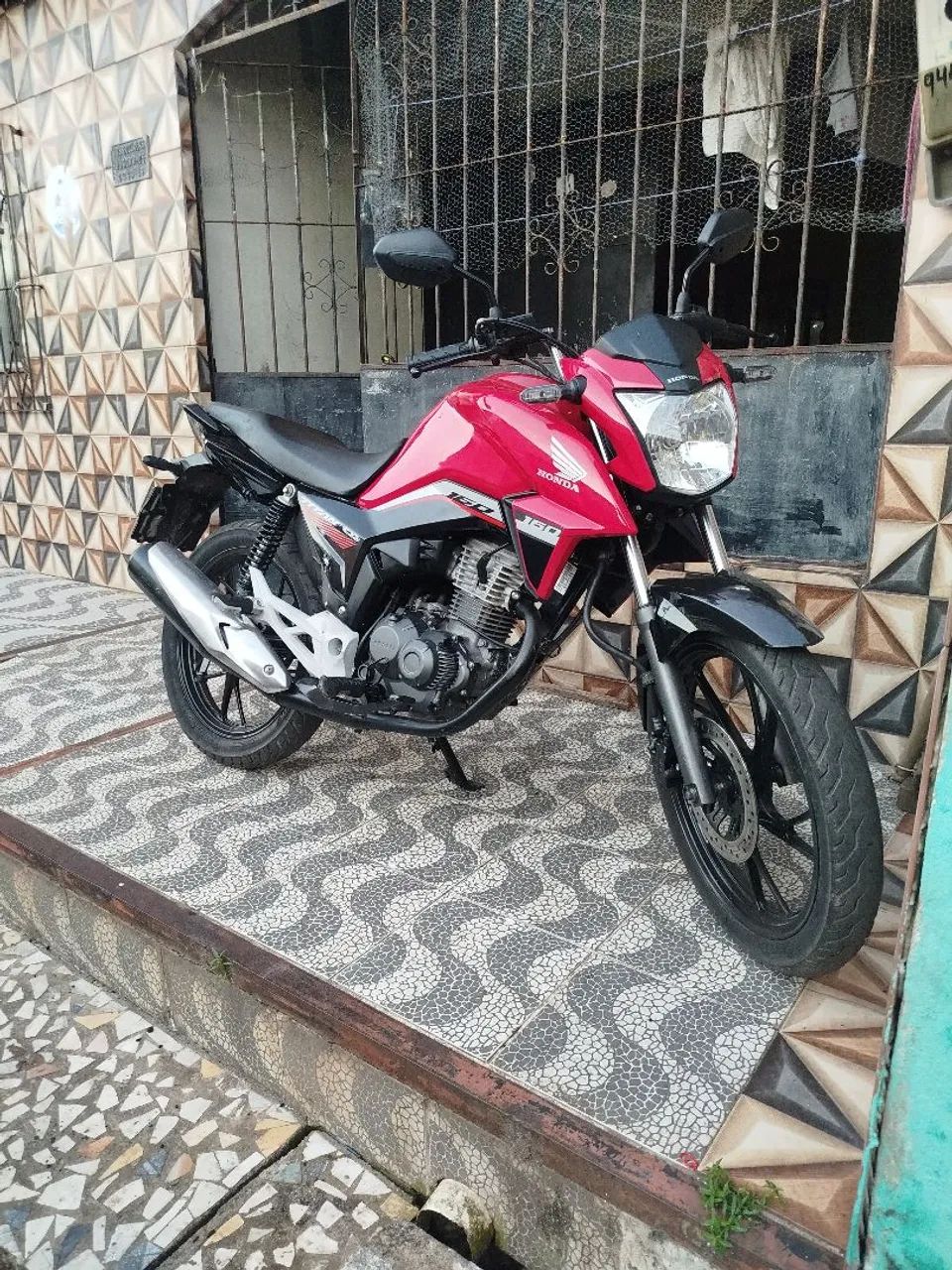 Vendo Titan 2021  - Foto 2