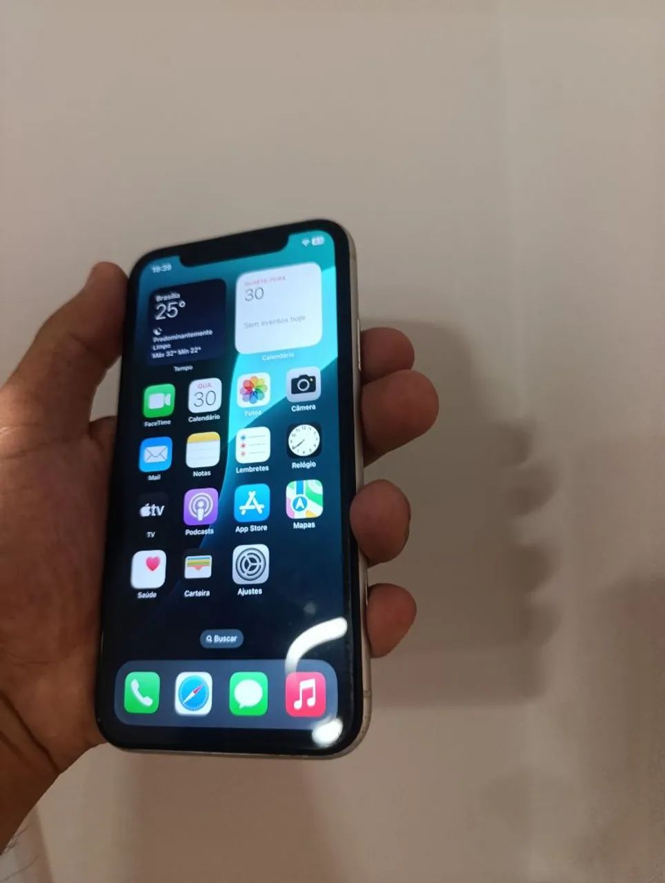 iPhone 11 -64 GB  - Foto 3