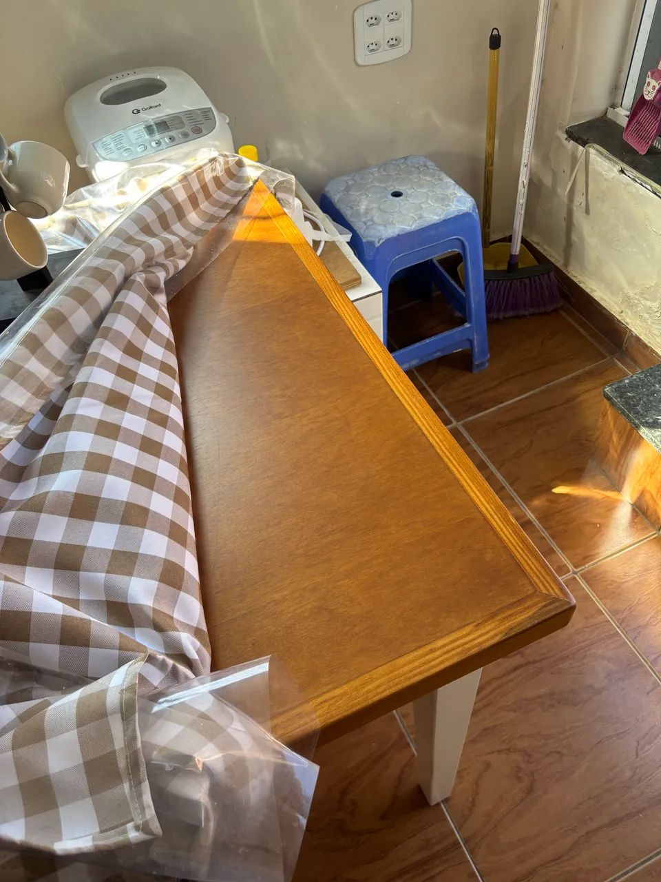MESA MADEIRA MACIÇA 4 LUGARES - Foto 3