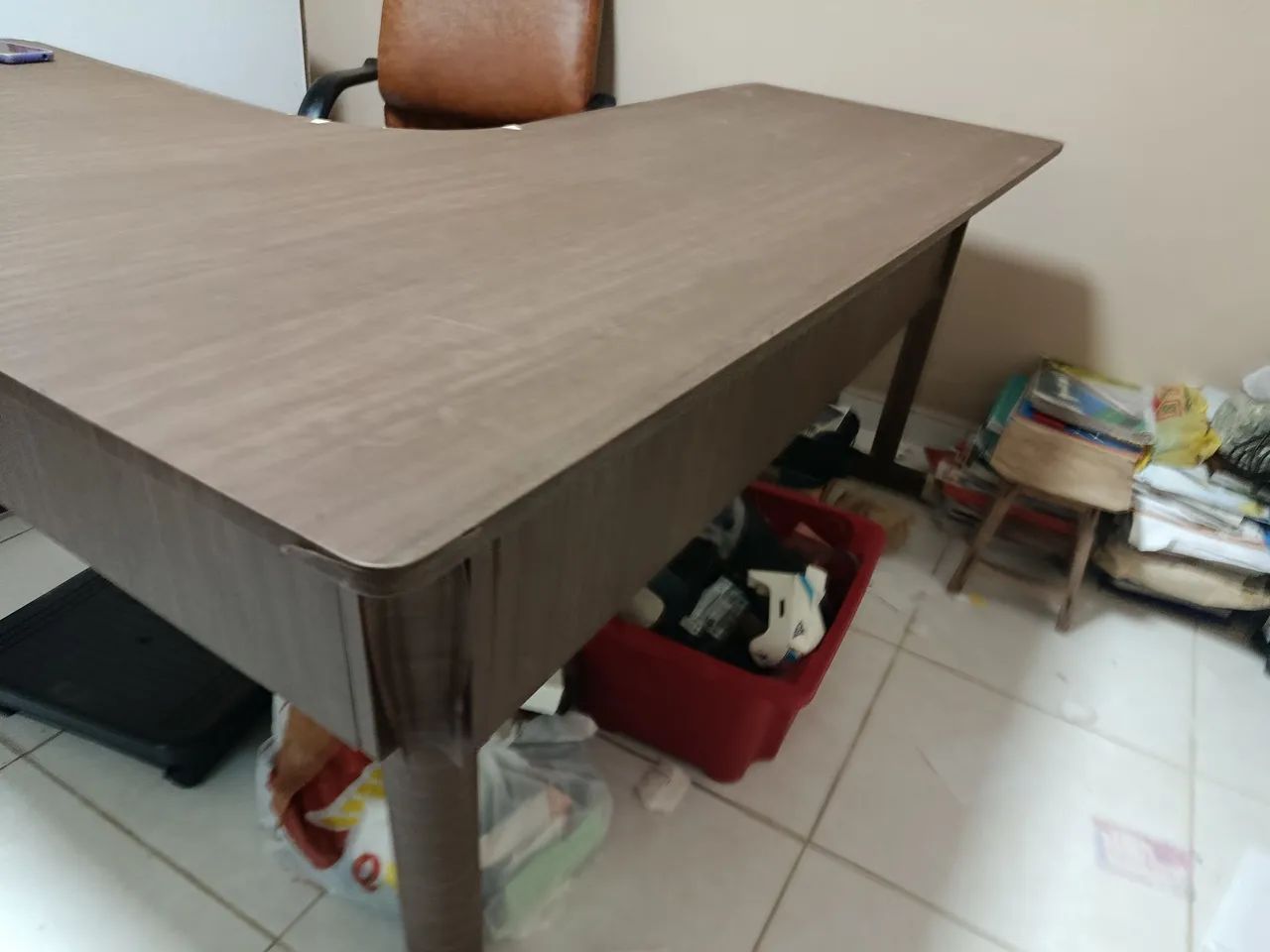 Escrivaninha em L