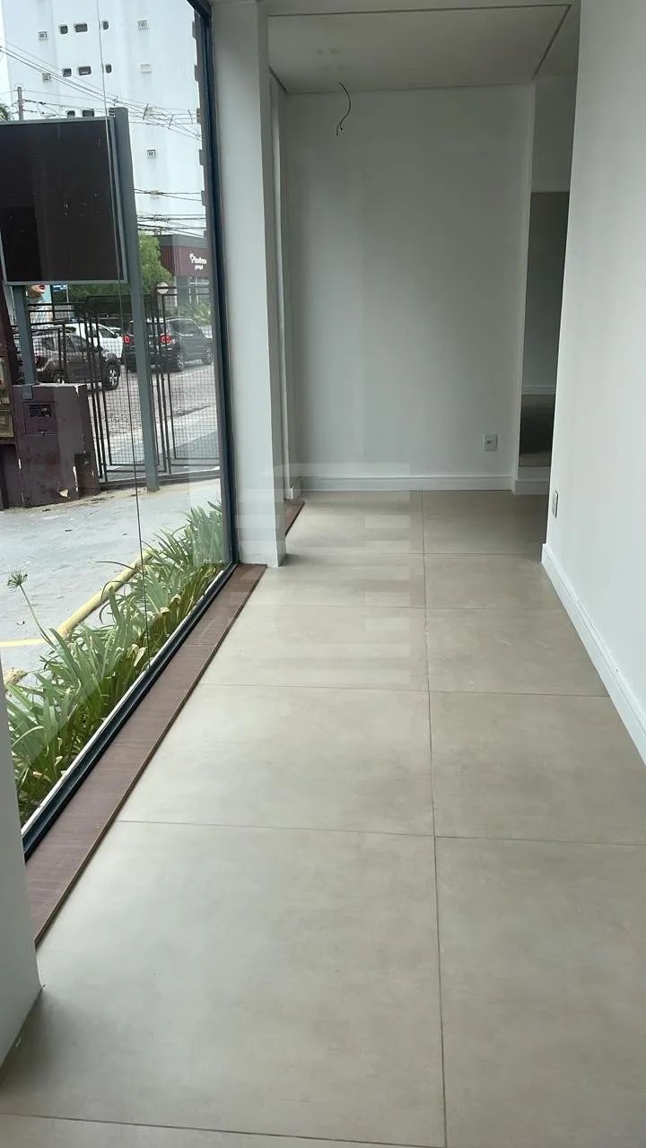 Loja com vitrine para alugar NO CAMBUI 375m² 4 vagas de garagem - Foto 5