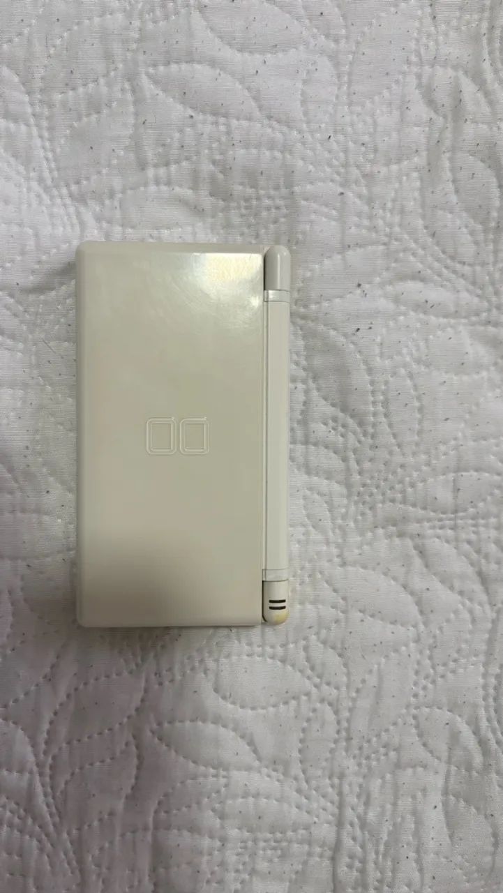 Nintendo ds lite 