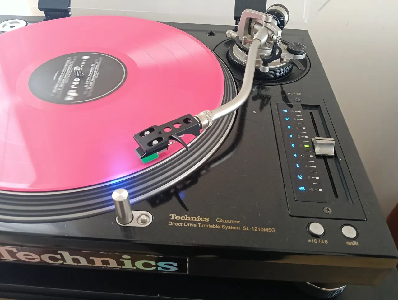 Technics Sl1210mk5g excelente toca discos technics  - Foto 2