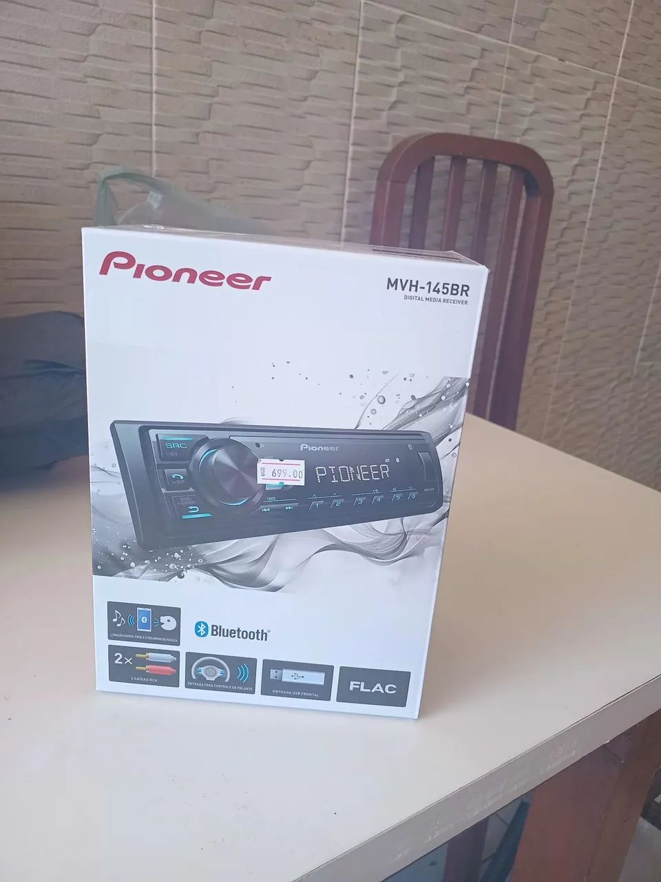 Vendo tocar Cd novo 