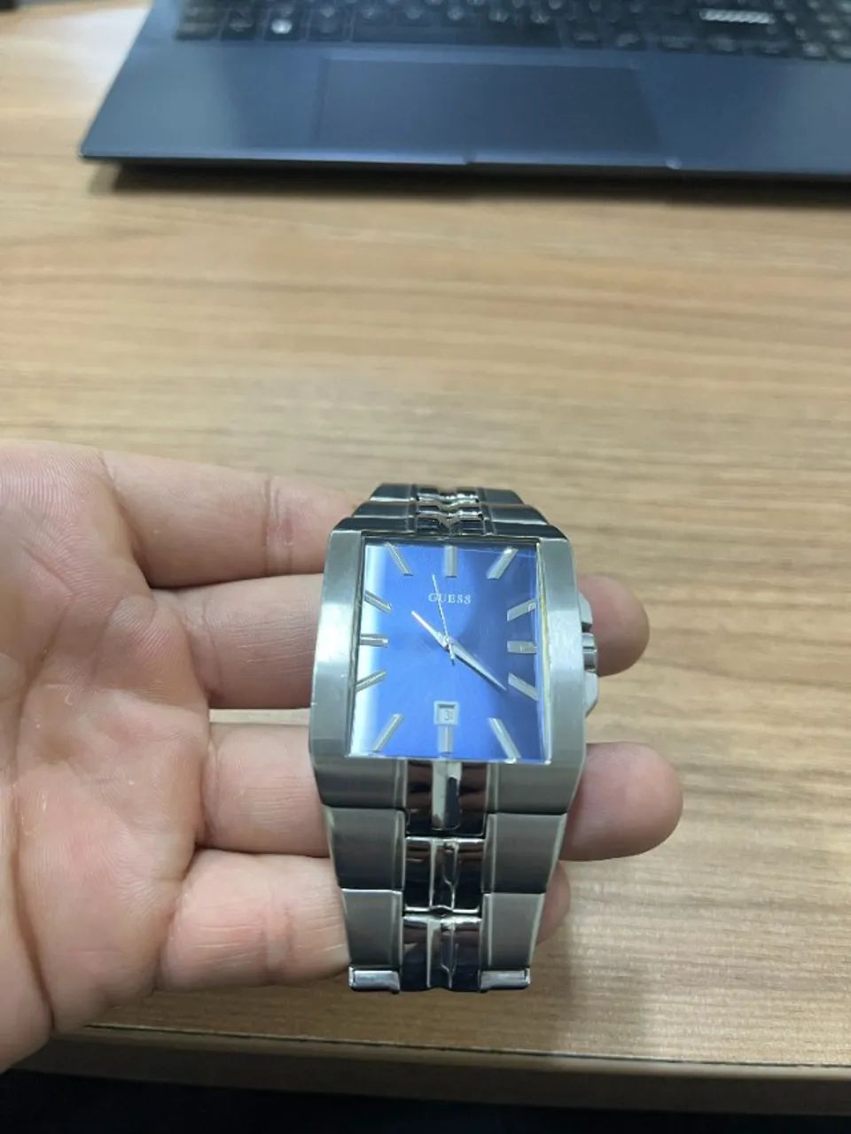 Relógio Guess 34mm x 44mm - Foto 2
