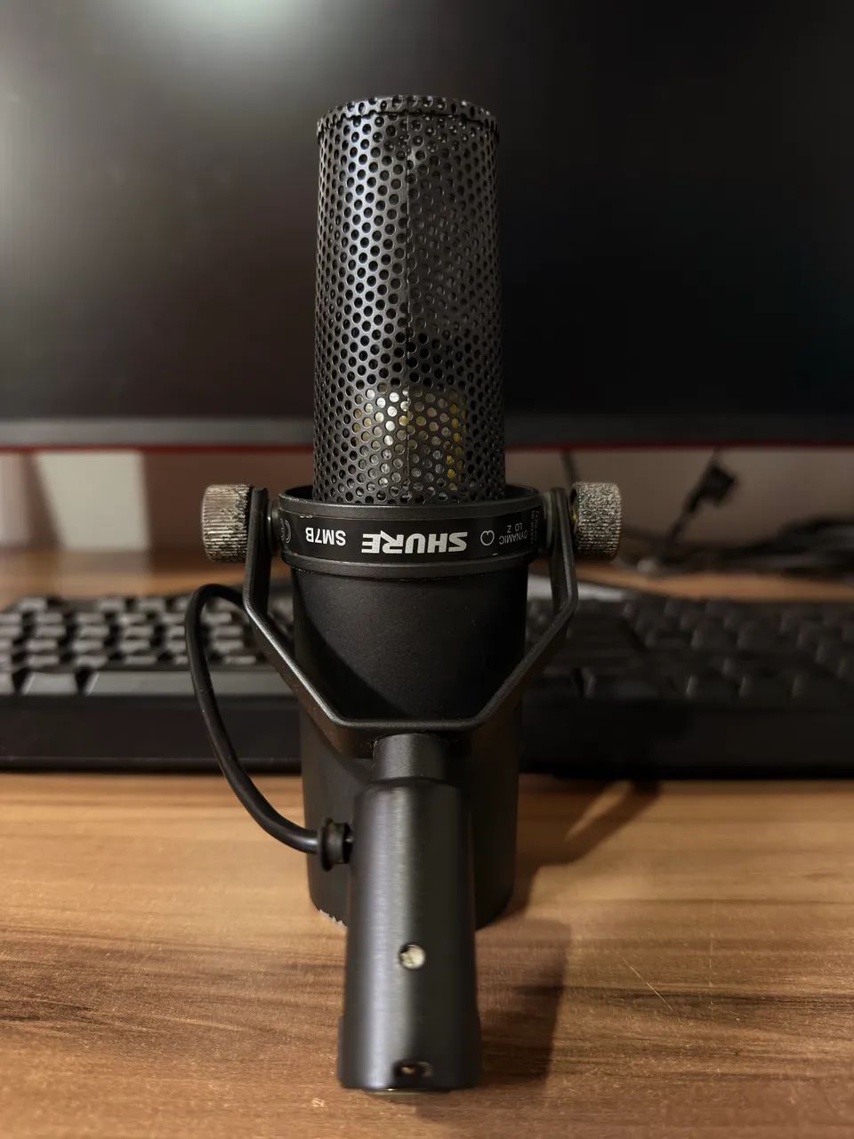 Microfone Dinâmico Shure SM7B  - Foto 3