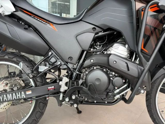 Yamaha XTZ 250 Lander Connected 2026 - Foto 4