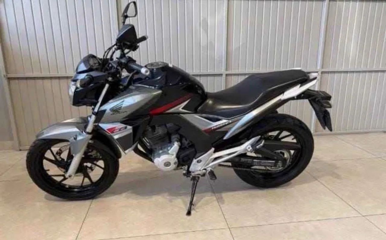 VENDO CB TWISTER / 2018 - Foto 4