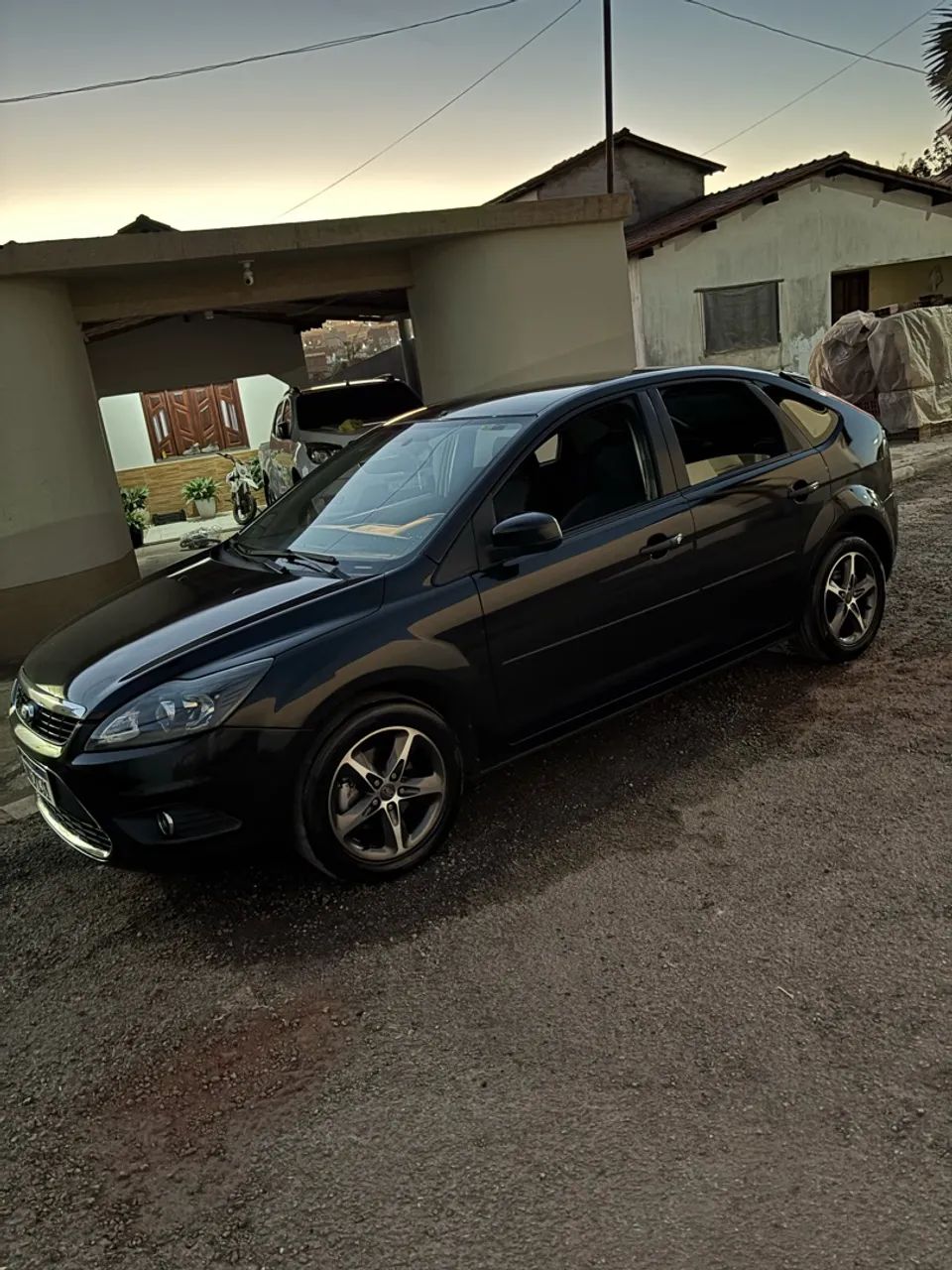 Ford Focus Focus 1.6 S/SE/SE Plus Flex 8V/16V  5p 2011