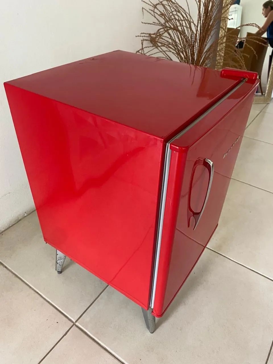 Frigobar Brastemp retrô vermelho  - Foto 2