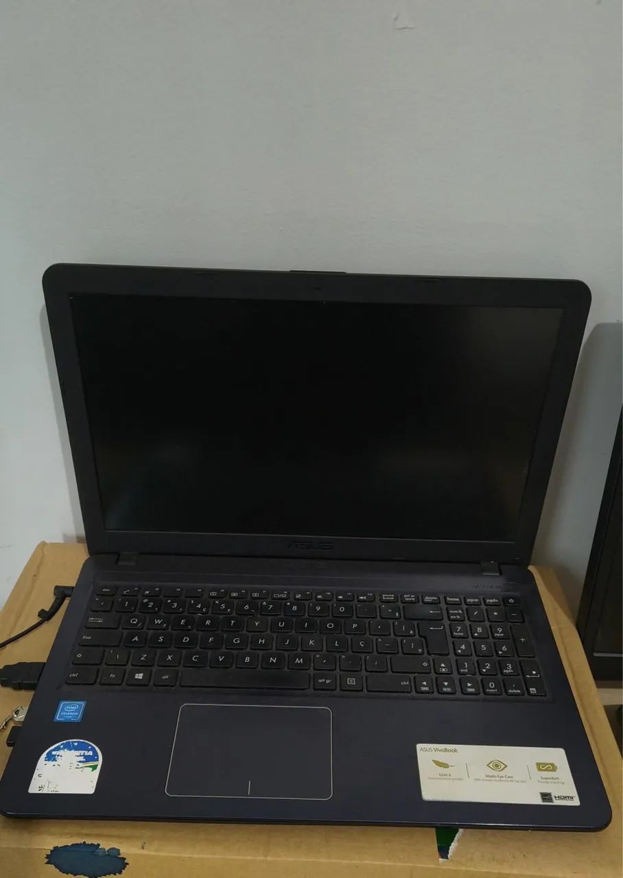 Vendo notebook Asus  - Foto 2