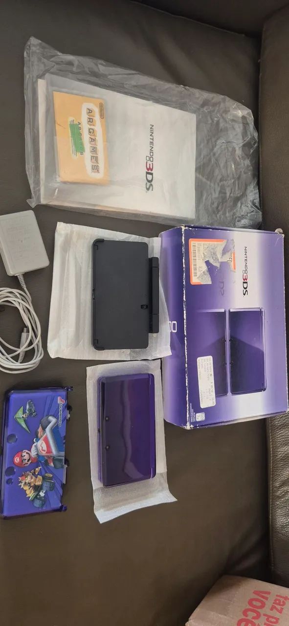 Nintendo 3ds Roxo com Capa e Cama