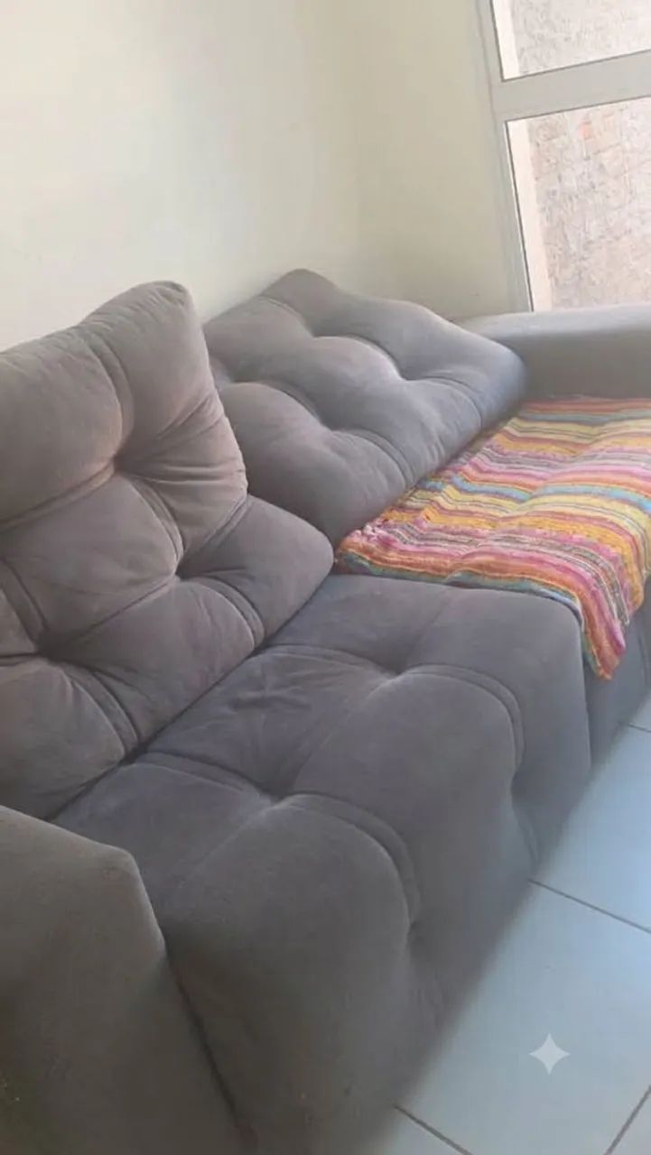 Sofá Retrátil e Reclinável Cinza (2,30m) - Super Conservado - Foto 2