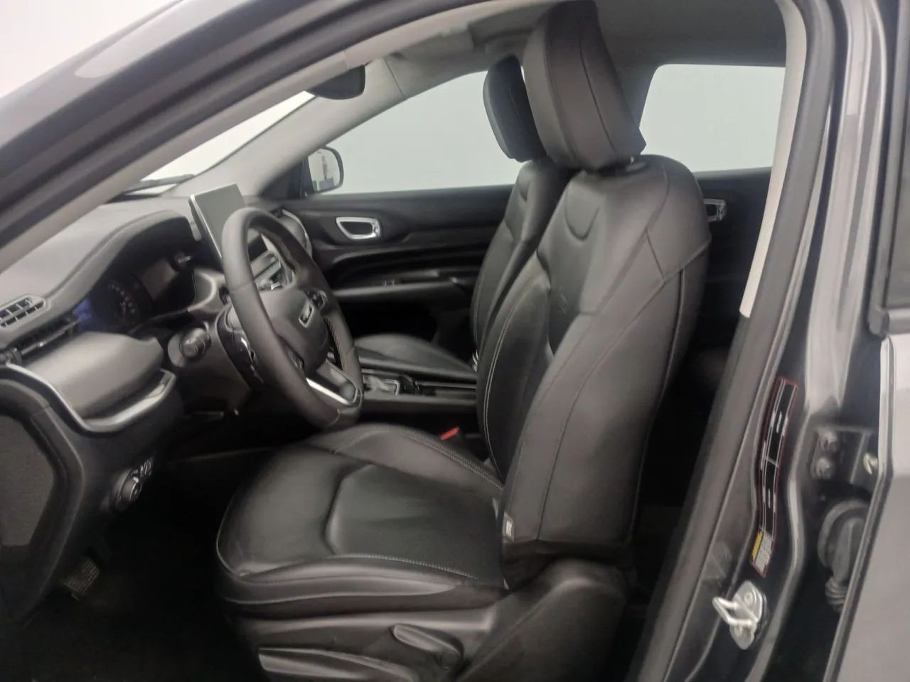 Jeep Compass LONG. T270 1.3 TB 4x2 Flex Aut., foto 16 de 18