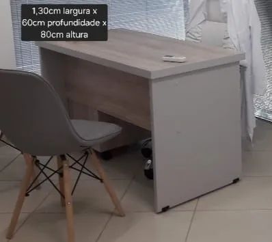 Mesa de escritório Facitec