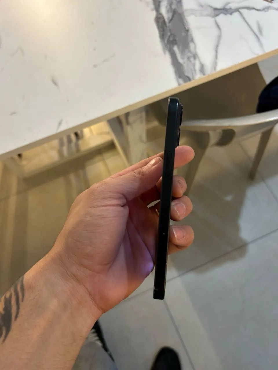 IPhone 15 bateria 100% - Foto 3