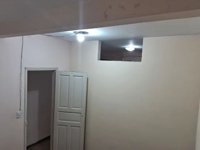 Apartamento pequeno e bem localizado  - Foto 3