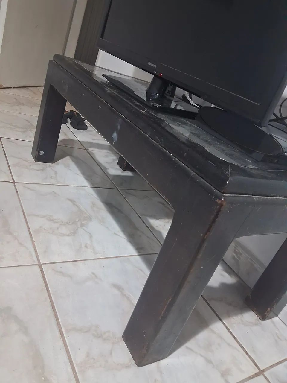 Used small table - BRL 9065704316721666121